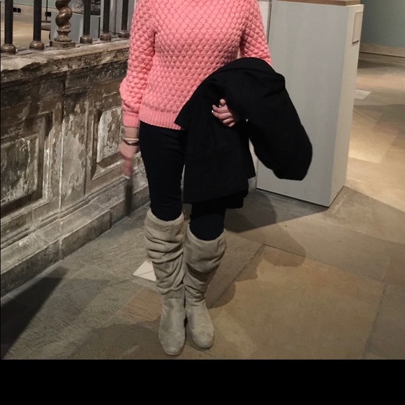 Pink H&M Puffy Sweater - Picture 2 of 7